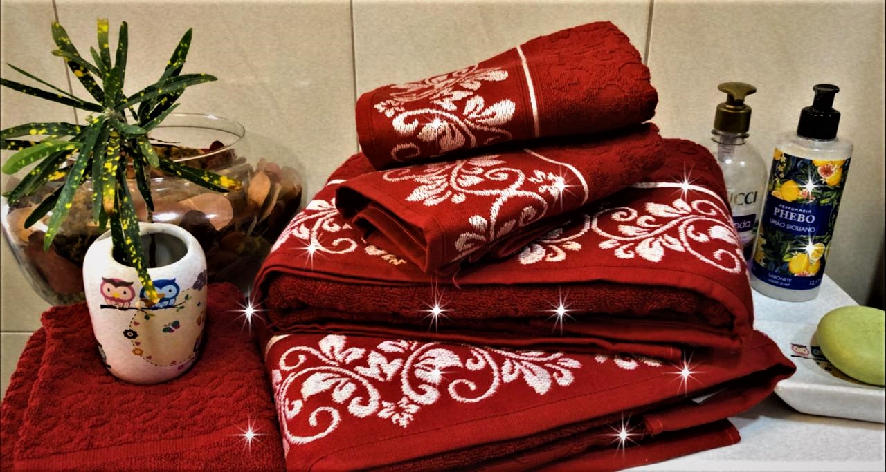 JgJacquardVeludoVinho